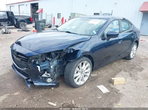 JM1BM1W38G1346953 2016 MAZDA 3 - Image 2