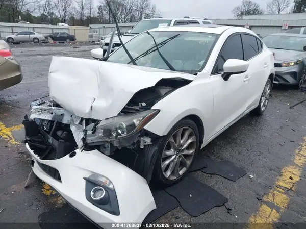 JM1BM1W38G1355197 2016 MAZDA 3 - Image 2