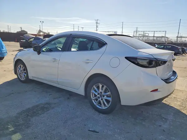 JM1BM1W72G1311778 2016 MAZDA 3 - Image 2