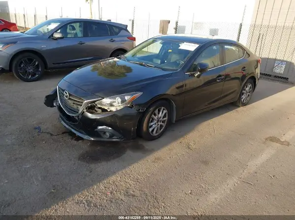 JM1BM1W75G1298928 2016 MAZDA 3 - Image 2
