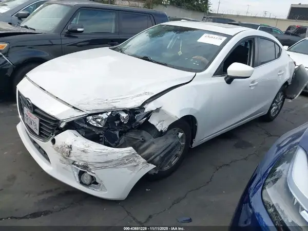JM1BM1W75G1303299 2016 MAZDA 3 - Image 2
