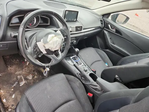 JM1BM1W76G1301576 2016 MAZDA 3 - Image 8