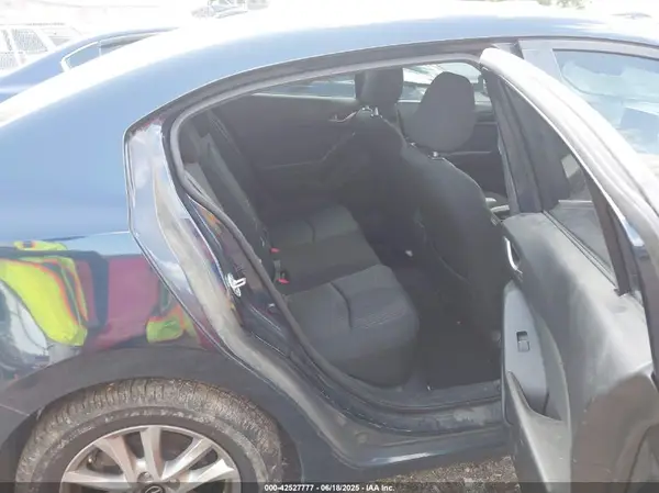 JM1BM1W76G1307393 2016 MAZDA 3 - Image 8