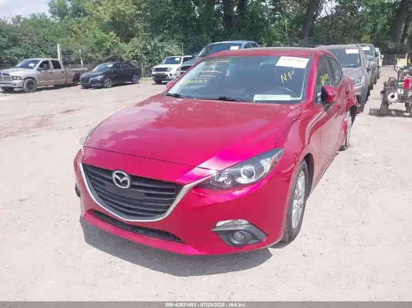 JM1BM1W76G1314070 2016 MAZDA 3 - Image 2