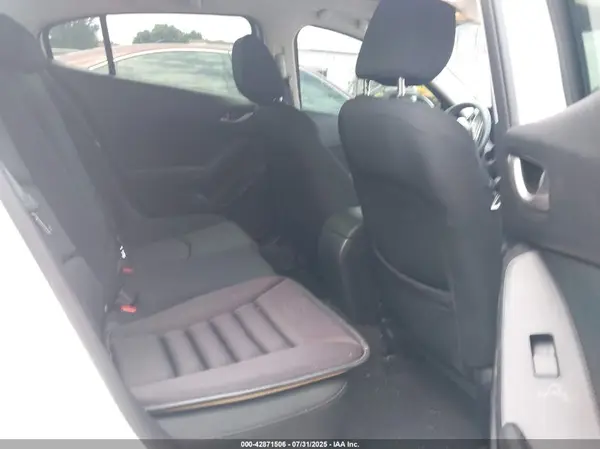 JM1BM1W77G1299370 2016 MAZDA 3 - Image 8