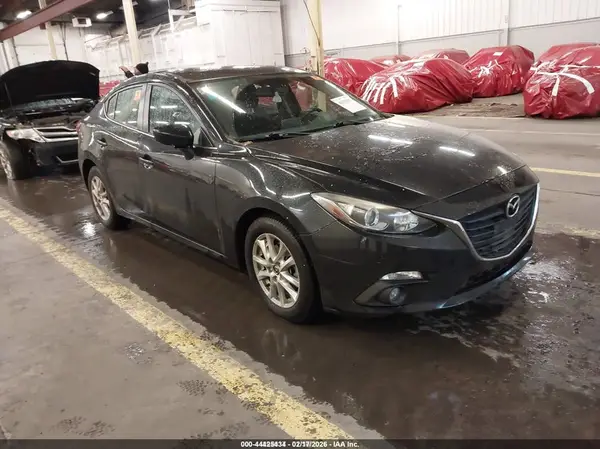 JM1BM1W77G1352553 2016 MAZDA 3 - Image 1