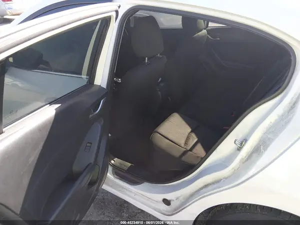JM1BM1W78G1307296 2016 MAZDA 3 - Image 8