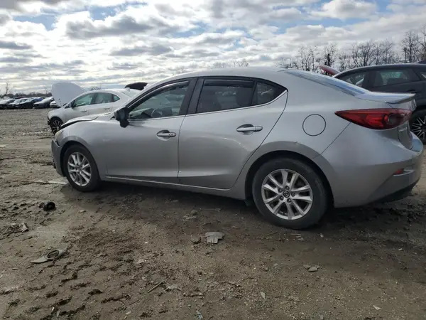 JM1BM1W79G1279167 2016 MAZDA 3 - Image 2