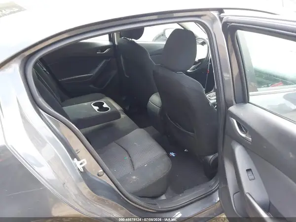 JM1BM1W79G1302429 2016 MAZDA 3 - Image 8