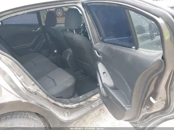 JM1BM1W7XG1279792 2016 MAZDA 3 - Image 8