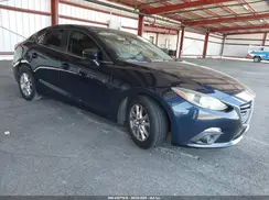 JM1BM1W7XG1349386 2016 MAZDA 3