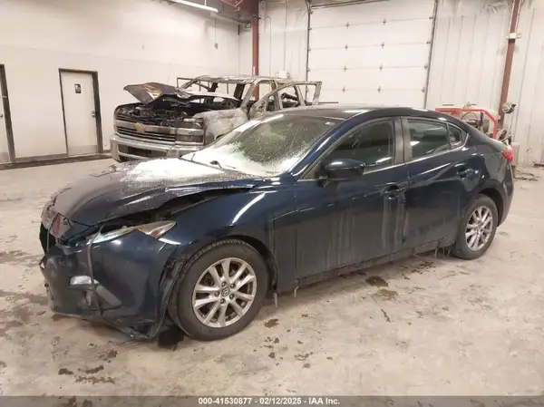 JM1BM1W7XG1350053 2016 MAZDA 3 - Image 2