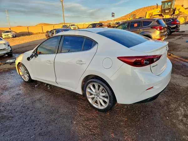 JM1BM1X32G1343710 2016 MAZDA 3 - Image 2
