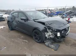 JM1BN1K71J1177467 2018 MAZDA 3