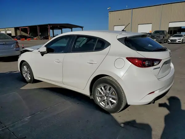 JM1BN1K73H1141810 2017 MAZDA 3 - Image 2