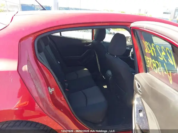 JM1BN1K75J1158372 2018 MAZDA 3 - Image 8