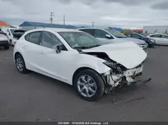 JM1BN1K75J1161319 2018 MAZDA 3