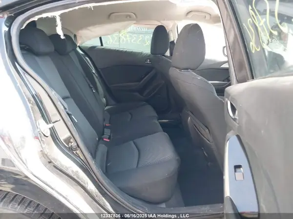 JM1BN1K76J1169963 2018 MAZDA 3 - Image 8