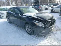 JM1BN1K78J1169110 2018 MAZDA 3