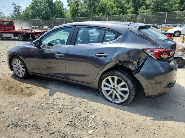 JM1BN1L30H1143042 2017 MAZDA 3 - Image 2