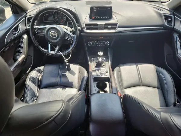 JM1BN1L30H1143042 2017 MAZDA 3 - Image 8