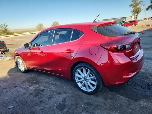 JM1BN1L31H1130915 2017 MAZDA 3 - Image 2