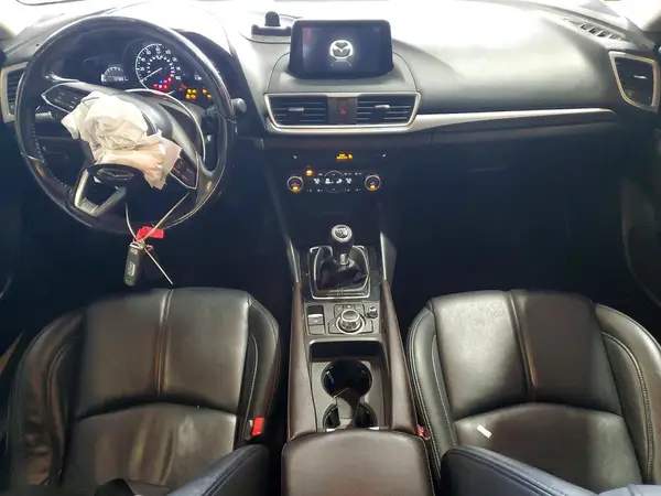 JM1BN1L31H1146046 2017 MAZDA 3 - Image 8