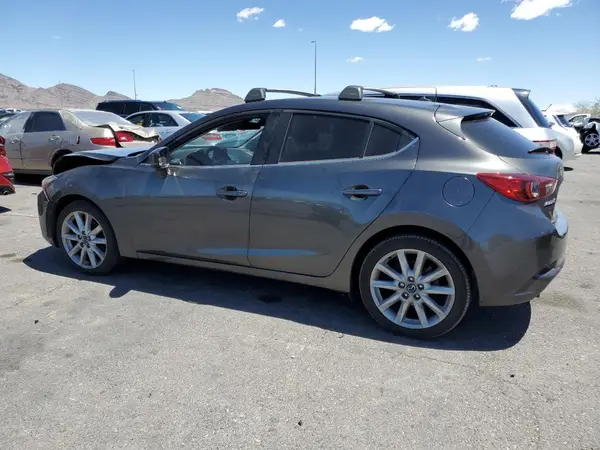 JM1BN1L33H1138045 2017 MAZDA 3 - Image 2