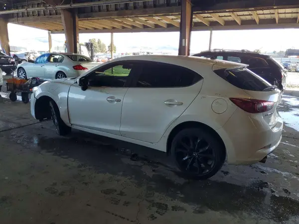 JM1BN1L34H1117382 2017 MAZDA 3 - Image 2