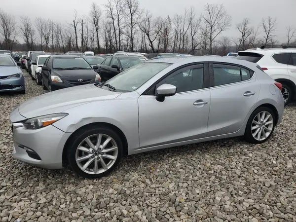 JM1BN1L34H1142637 2017 MAZDA 3 - Image 1