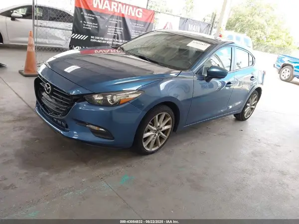 JM1BN1L35H1124521 2017 MAZDA 3 - Image 2