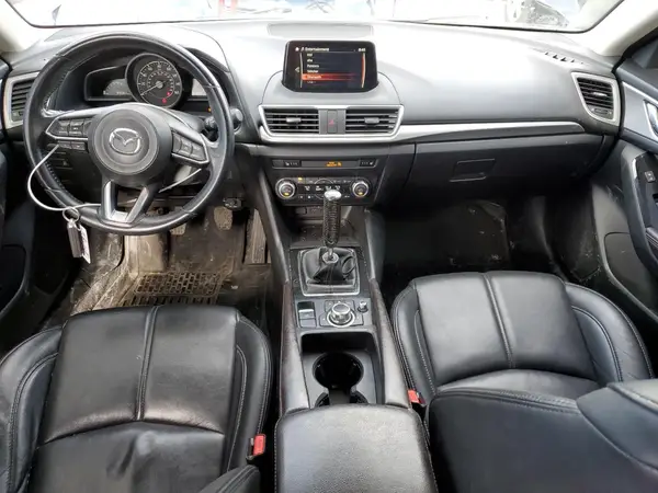 JM1BN1L35H1146647 2017 MAZDA 3 - Image 8