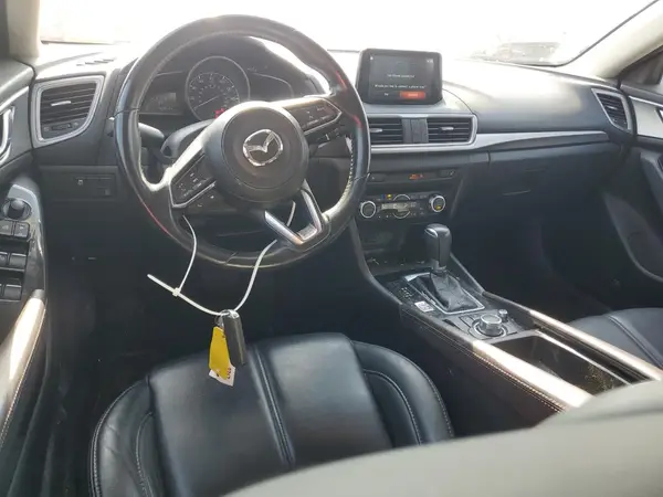 JM1BN1L36H1104570 2017 MAZDA 3 - Image 8