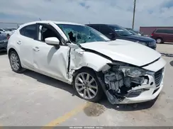 JM1BN1L36H1115715 2017 MAZDA 3