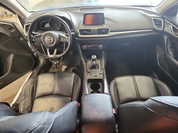 JM1BN1L36H1123149 2017 MAZDA 3 - Image 8