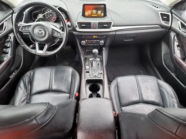 JM1BN1L37H1135570 2017 MAZDA 3 - Image 8