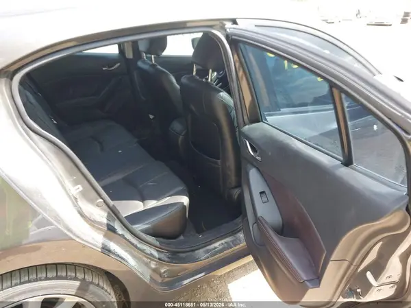 JM1BN1L38H1126327 2017 MAZDA 3 - Image 8
