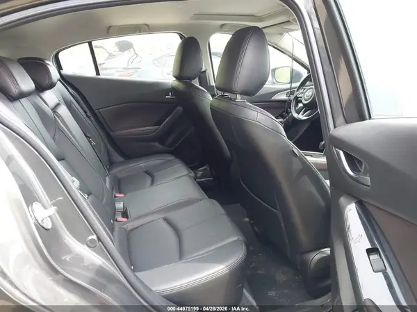 JM1BN1L39H1139815 2017 MAZDA 3 - Image 8