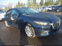 JM1BN1L3XH1132324 2017 MAZDA 3
