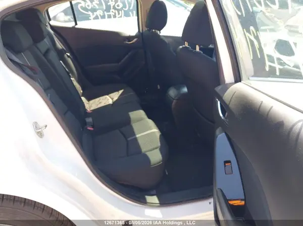JM1BN1L70H1147174 2017 MAZDA 3 - Image 8