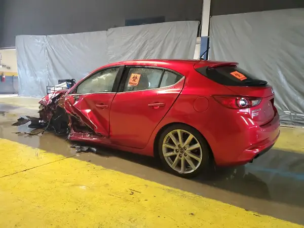 JM1BN1L71H1112546 2017 MAZDA 3 - Image 2
