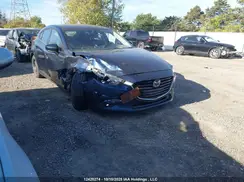 JM1BN1L71H1148558 2017 MAZDA 3