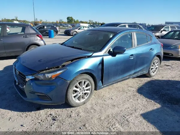JM1BN1L71J1181825 2018 MAZDA 3 - Image 2