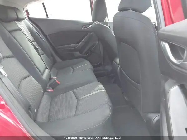 JM1BN1L72J1162667 2018 MAZDA 3 - Image 8