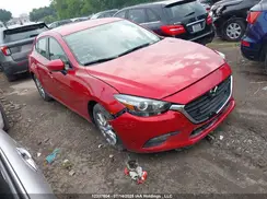 JM1BN1L72J1184474 2018 MAZDA 3