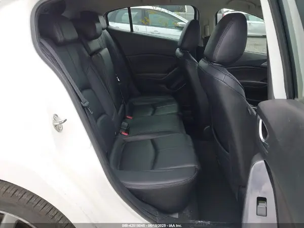 JM1BN1L73H1100804 2017 MAZDA 3 - Image 8