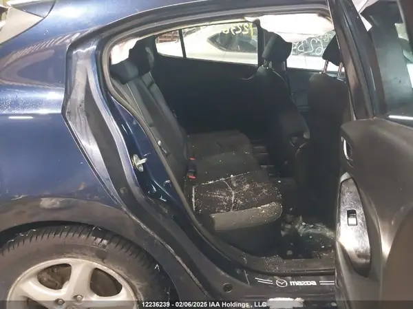 JM1BN1L73H1140090 2017 MAZDA 3 - Image 8