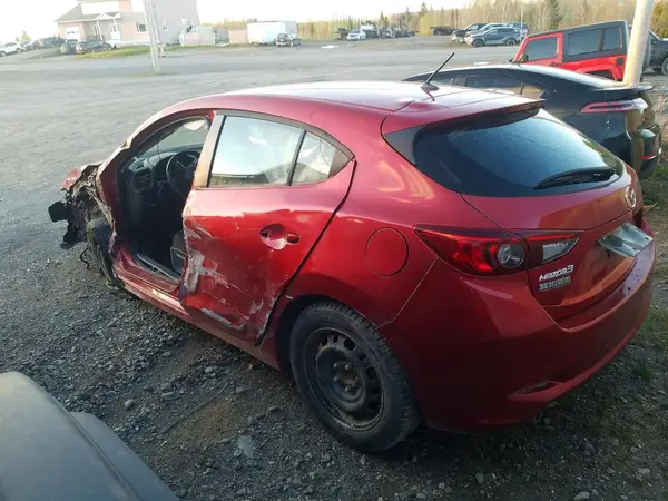 JM1BN1L74J1163268 2018 MAZDA 3 - Image 2