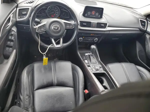 JM1BN1L75H1115918 2017 MAZDA 3 - Image 8