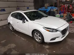JM1BN1L75J1162923 2018 MAZDA 3